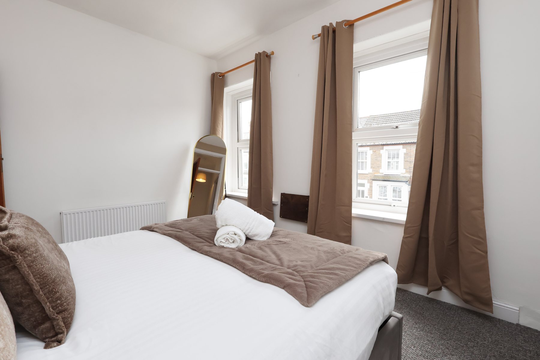 Second bedroom